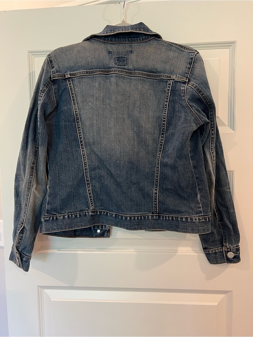 GAP Stretch Denim Jean Jacket Medium Blue Wash Classic Trucker Cotton Blend M - Picture 9 of 9